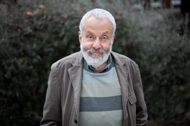 Mike Leigh slams Radiohead for ignoring Palestinians